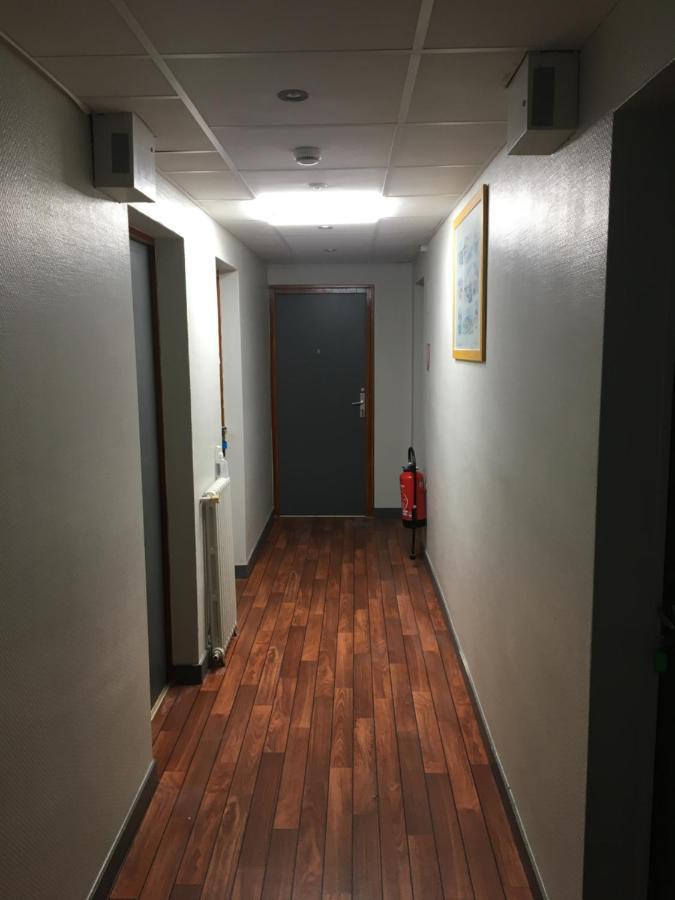 Hotel Les Rosiers Λα Ροσέλ Εξωτερικό φωτογραφία