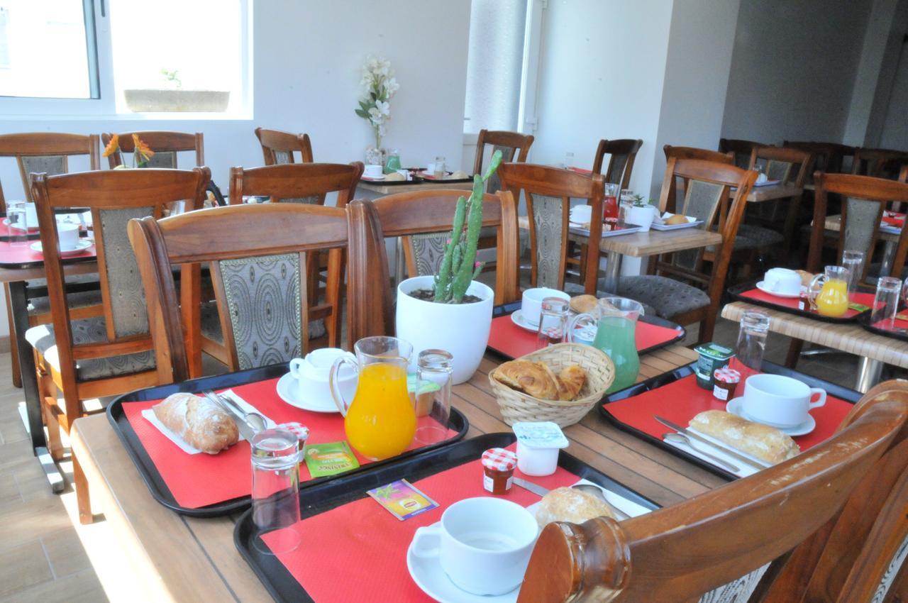 Hotel Les Rosiers Λα Ροσέλ Εξωτερικό φωτογραφία