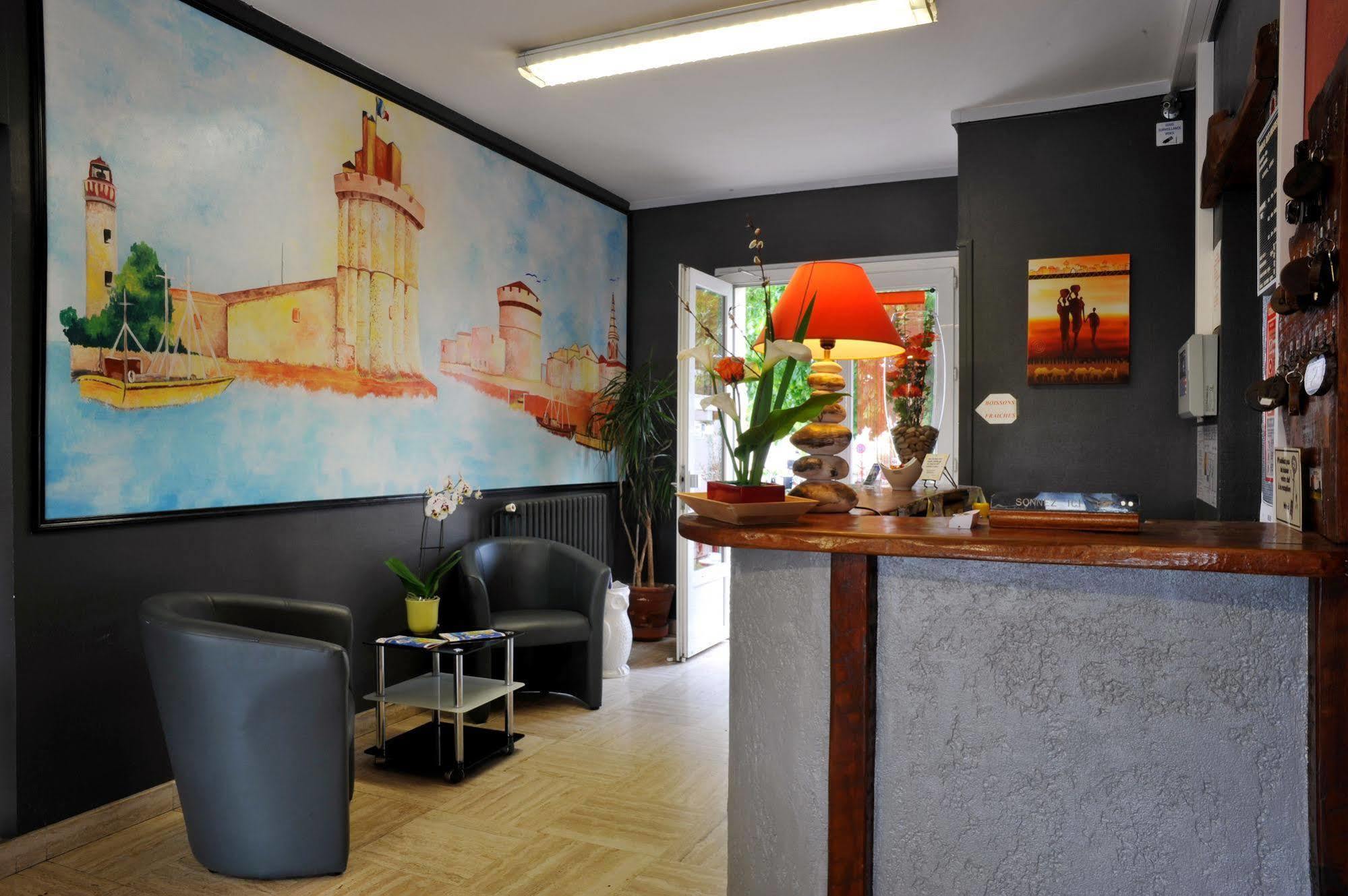 Hotel Les Rosiers Λα Ροσέλ Εξωτερικό φωτογραφία