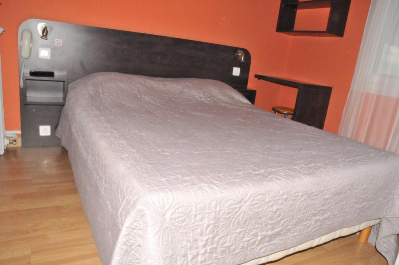 Hotel Les Rosiers Λα Ροσέλ Εξωτερικό φωτογραφία