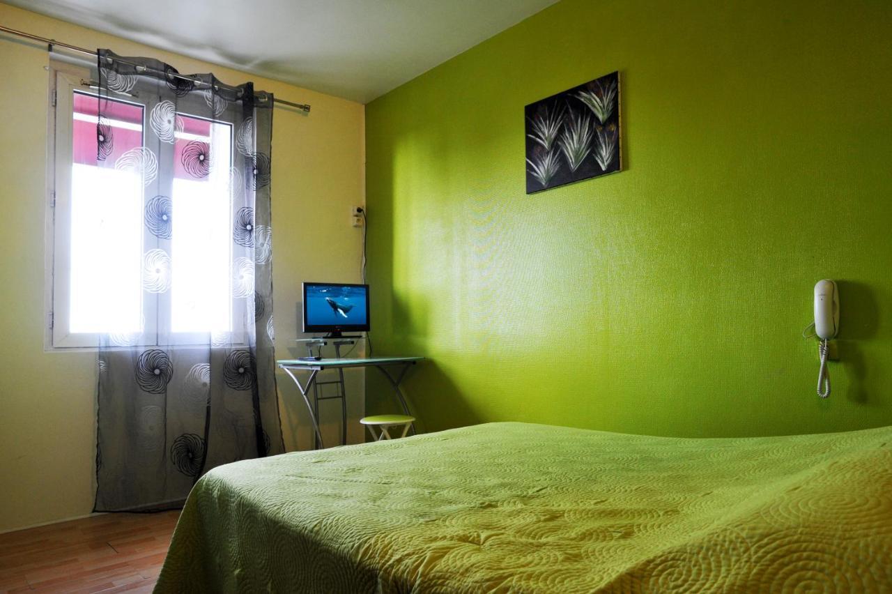 Hotel Les Rosiers Λα Ροσέλ Εξωτερικό φωτογραφία